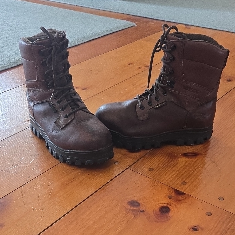 Wolverine 08244 High Shaft Lace Up Leather Insulated Work Boots